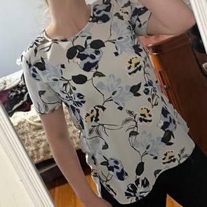 Short sleeve Lord & Taylor silk floral blouse